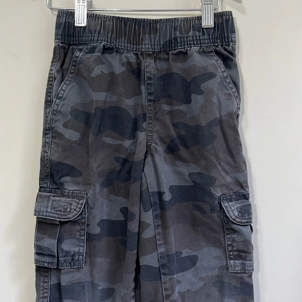 PLACE Little Boy’s Camo Cargo Pants Size 5